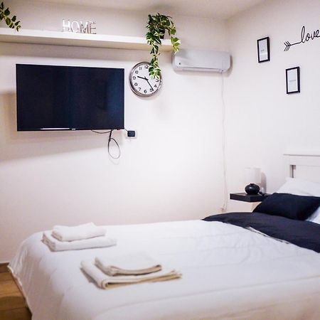 Manzoni 10 Apartament Bari Zewnętrze zdjęcie