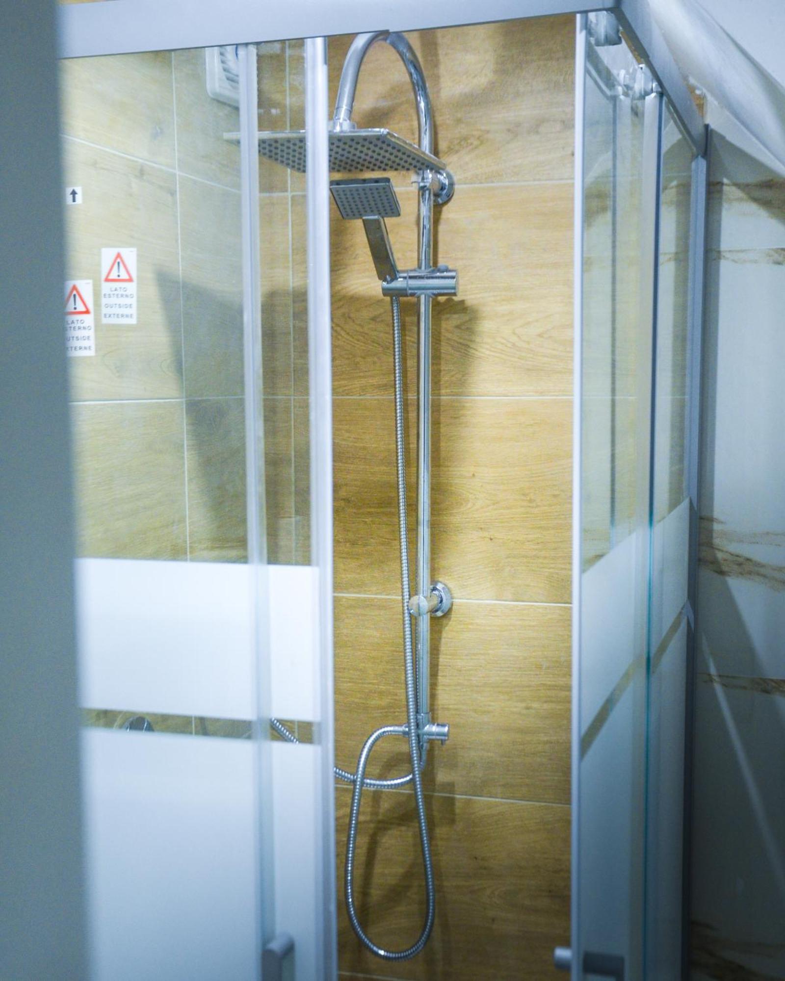 Manzoni 10 Apartament Bari Zewnętrze zdjęcie