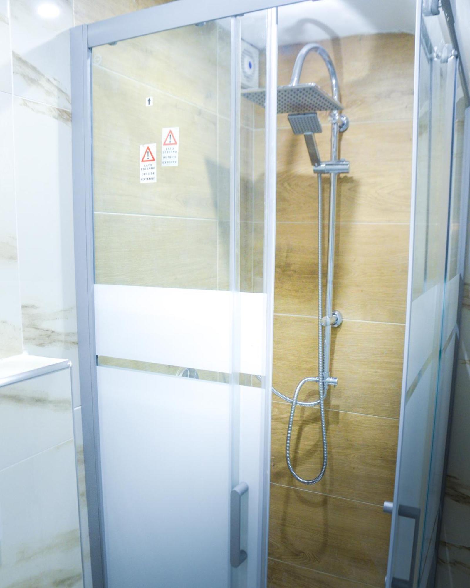 Manzoni 10 Apartament Bari Zewnętrze zdjęcie